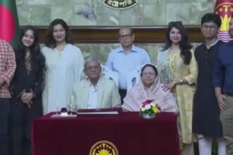 বঙ্গভবনে সপরিবারে উঠলেন নতুন রাষ্ট্রপতি