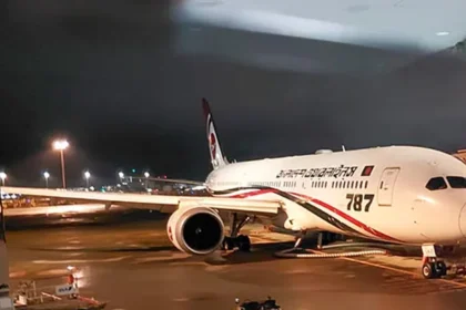 যান্ত্রিক ত্রুটি সারিয়ে ৫ ঘণ্টা পর ঢাকার পথে প্রধানমন্ত্রীর ফ্লাইট