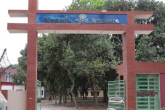 ঠাকুরগাঁওয়ে সপ্তম শ্রেণির ছাত্রীকে ধর্ষণের অভিযোগ, যুবক গ্রেপ্তার