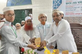 কুরআনের আলো ছড়িয়ে দিতে ঠাকুরগাঁওয়ে হিফজুল কুরআন ও হুসনে সওত প্রতিযোগিতা ও পুরস্কার বিতরণী অনুষ্ঠান