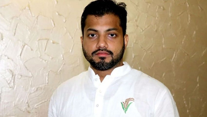 দুপুর ২টায় পদত্যাগের চূড়ান্ত ঘোষণা দেবেন ইশরাক হোসেন